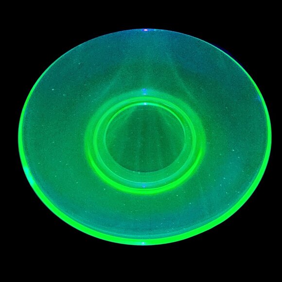 Vintage Uranium Depression Glass Green Saucer - Picture 1 of 6